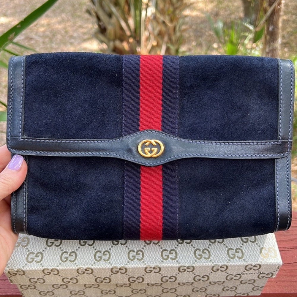 Authentic Gucci clutch